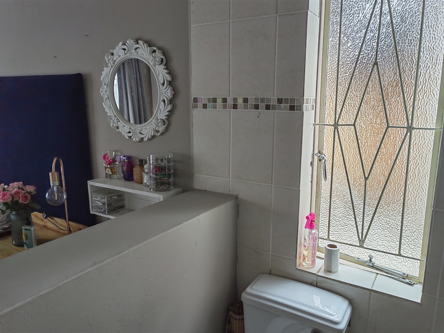 5 Bedroom Property for Sale in Parys Free State